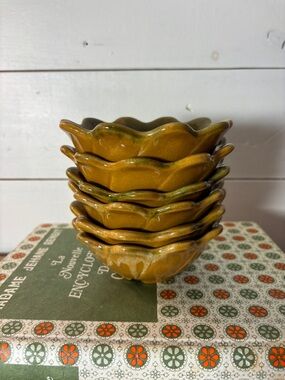 BEAUCEWARE Yellow & Green Small Bowls Set Vintage